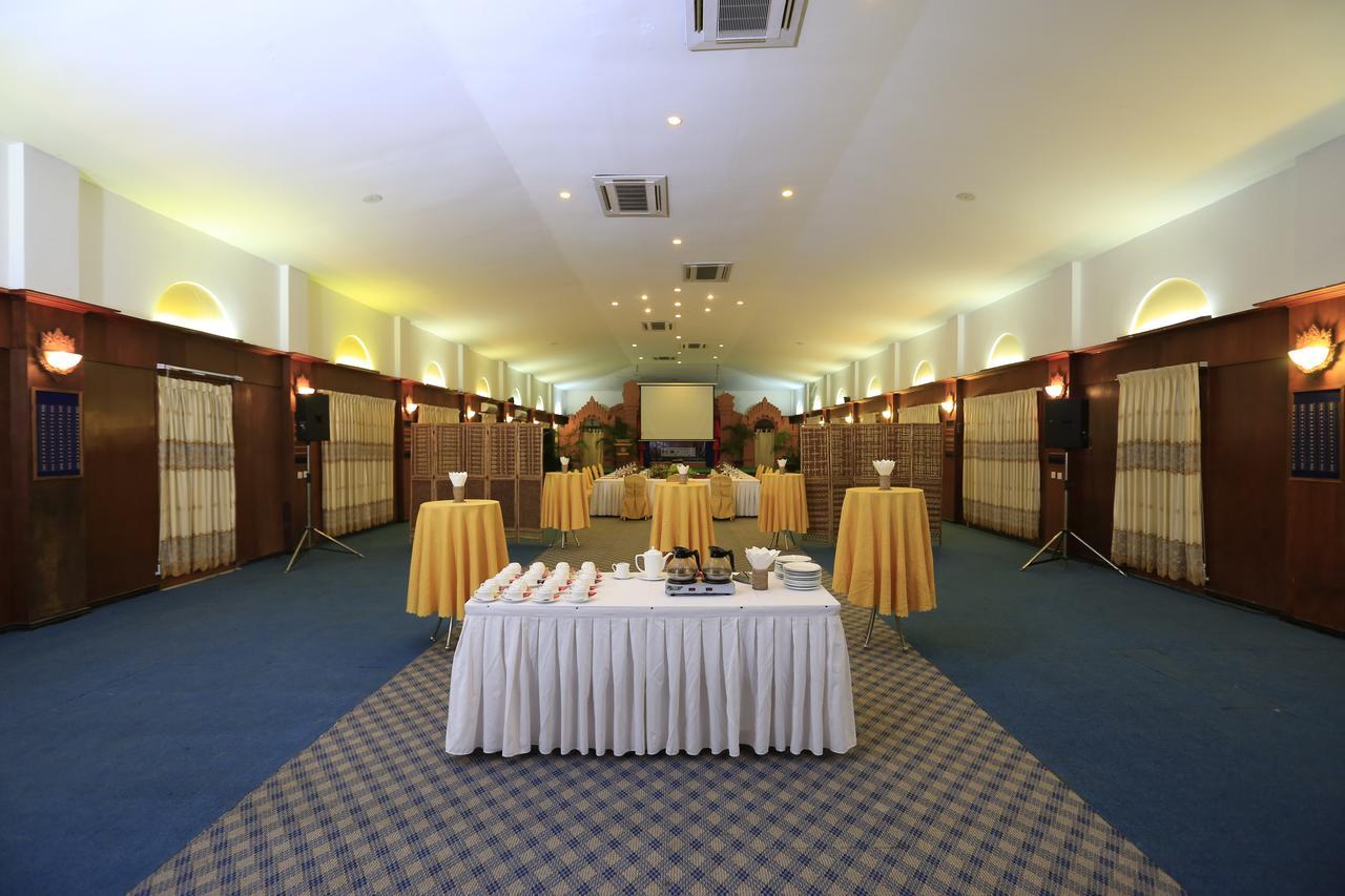 Kma Bagan Hotel Εξωτερικό φωτογραφία